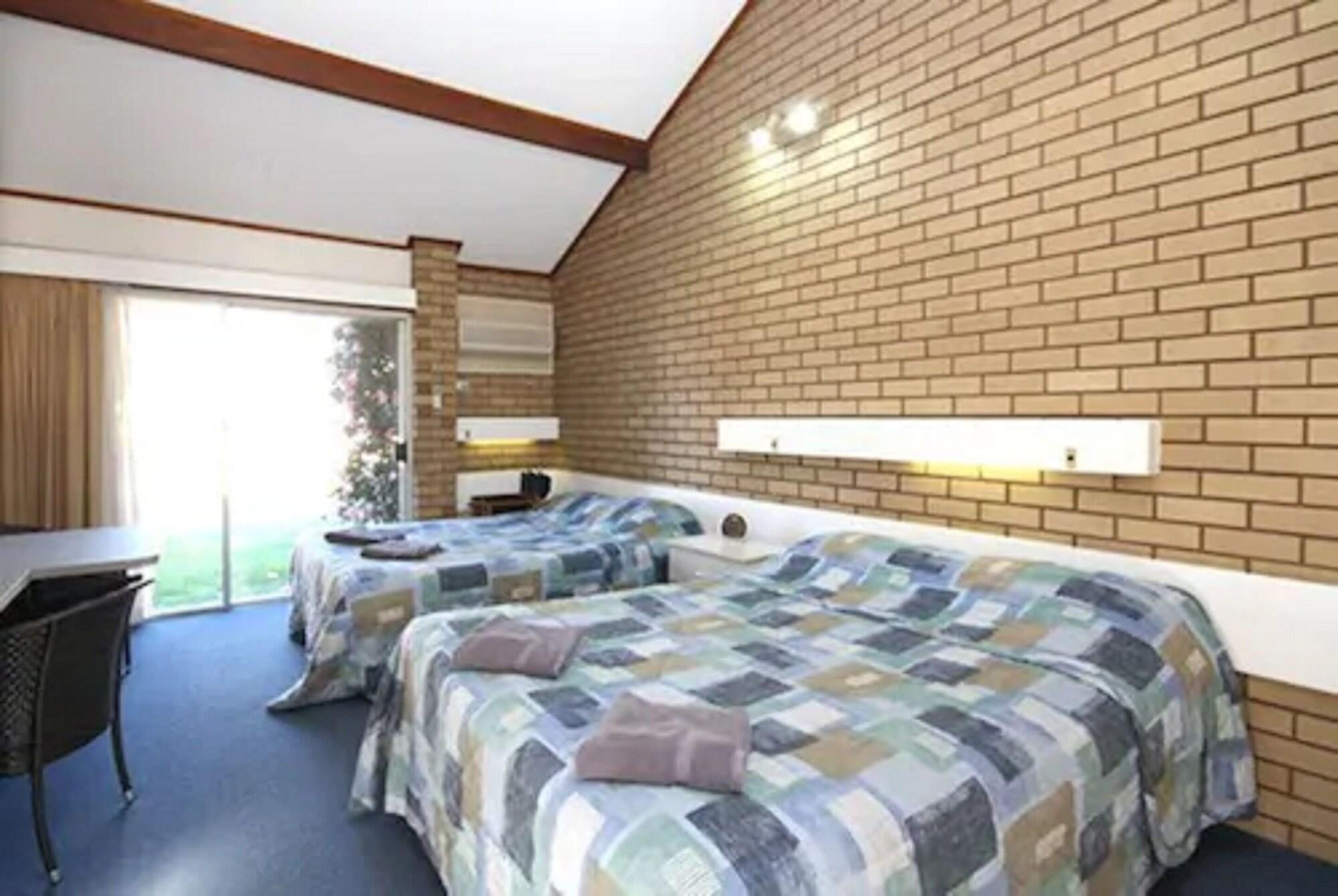 Bairnsdale Motor Inn מראה חיצוני תמונה