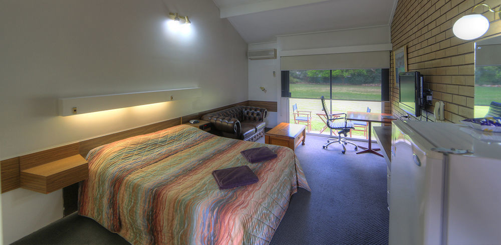 Bairnsdale Motor Inn מראה חיצוני תמונה